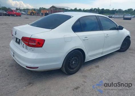 2015 Volkswagen Jetta 2.0L S z USA, uszkodzony, nr VIN 3VW2K7AJ3FM410135
